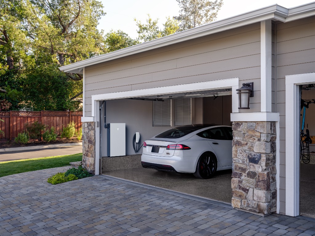 PowerWall & Battery